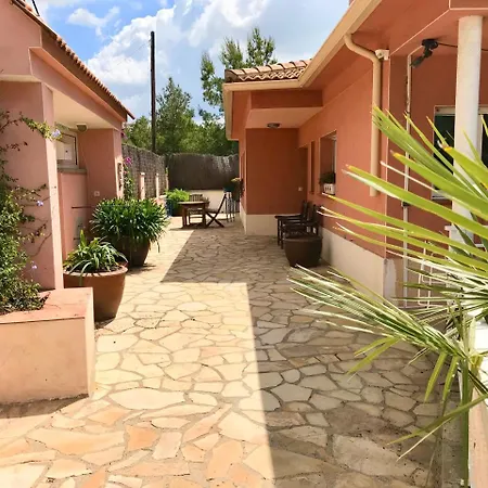 Casa Mallarenga Guest house Olivella